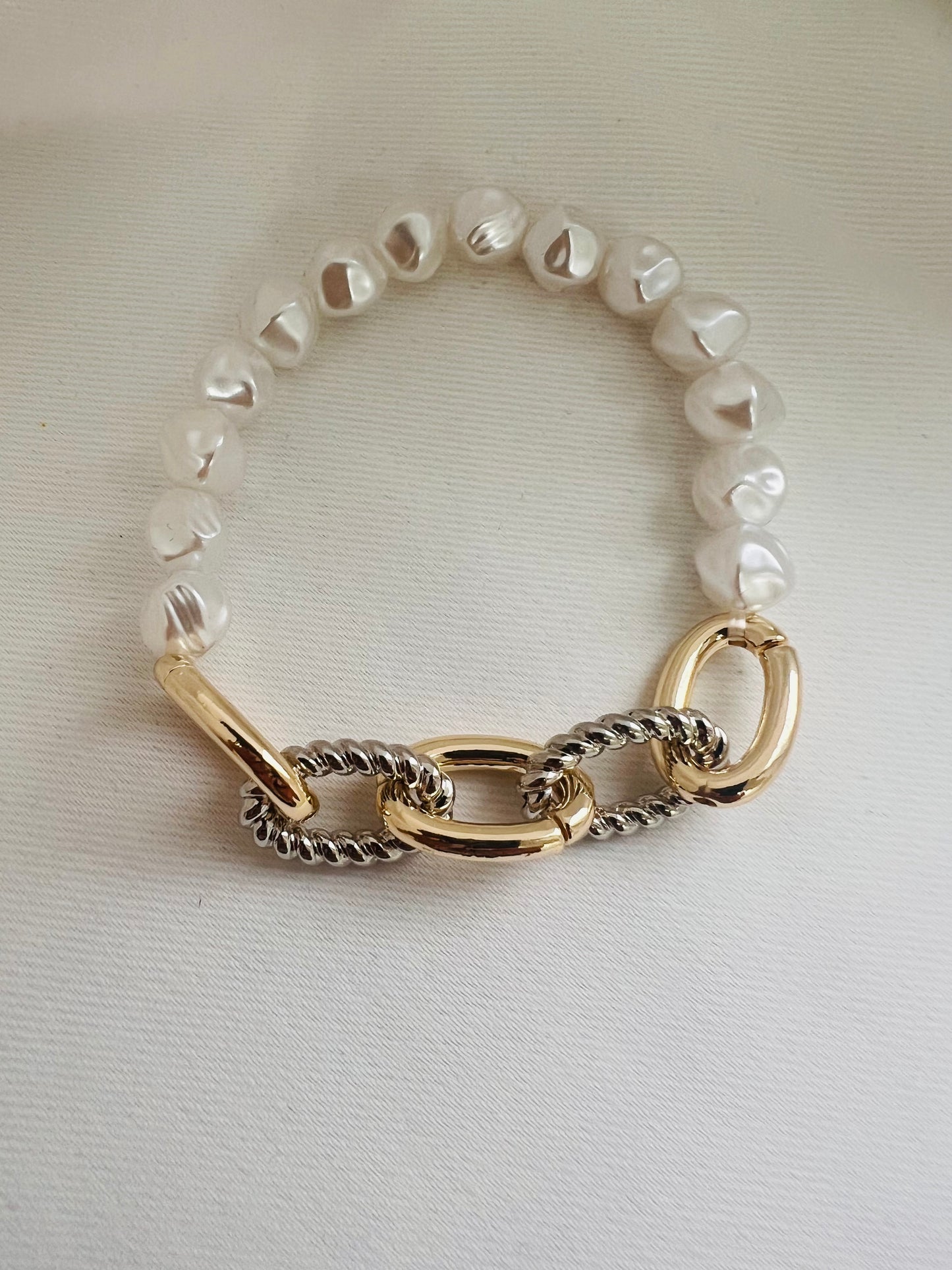 Chain Whisper Bracelet