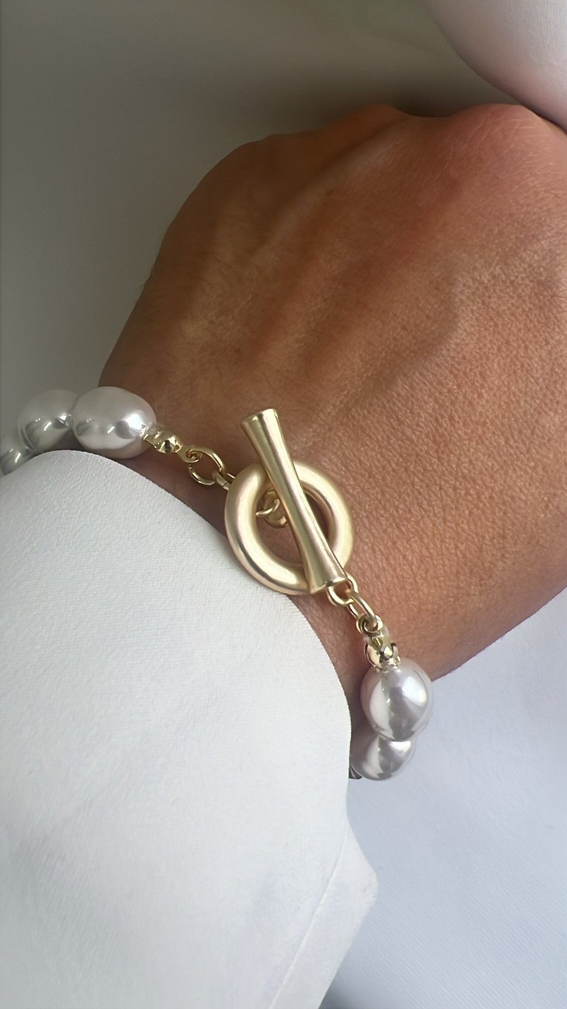 Pearl Breeze Bracelet