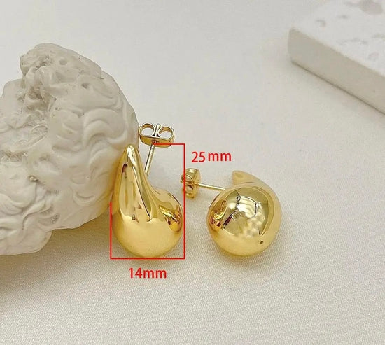 Load image into Gallery viewer, drops earrings
